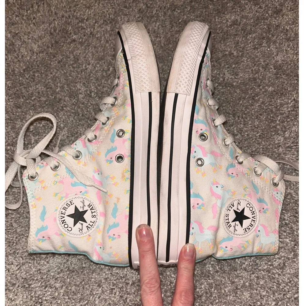 Converse Chuck Taylor All‎ Star High Top Unicorn Print Sneakers Pastel Junior 5 - Picture 5 of 7
